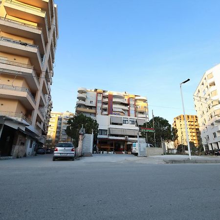 Hotel Salvadore Vlorë Exterior foto