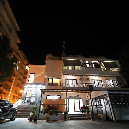 Hotel Salvadore Vlorë Exterior foto