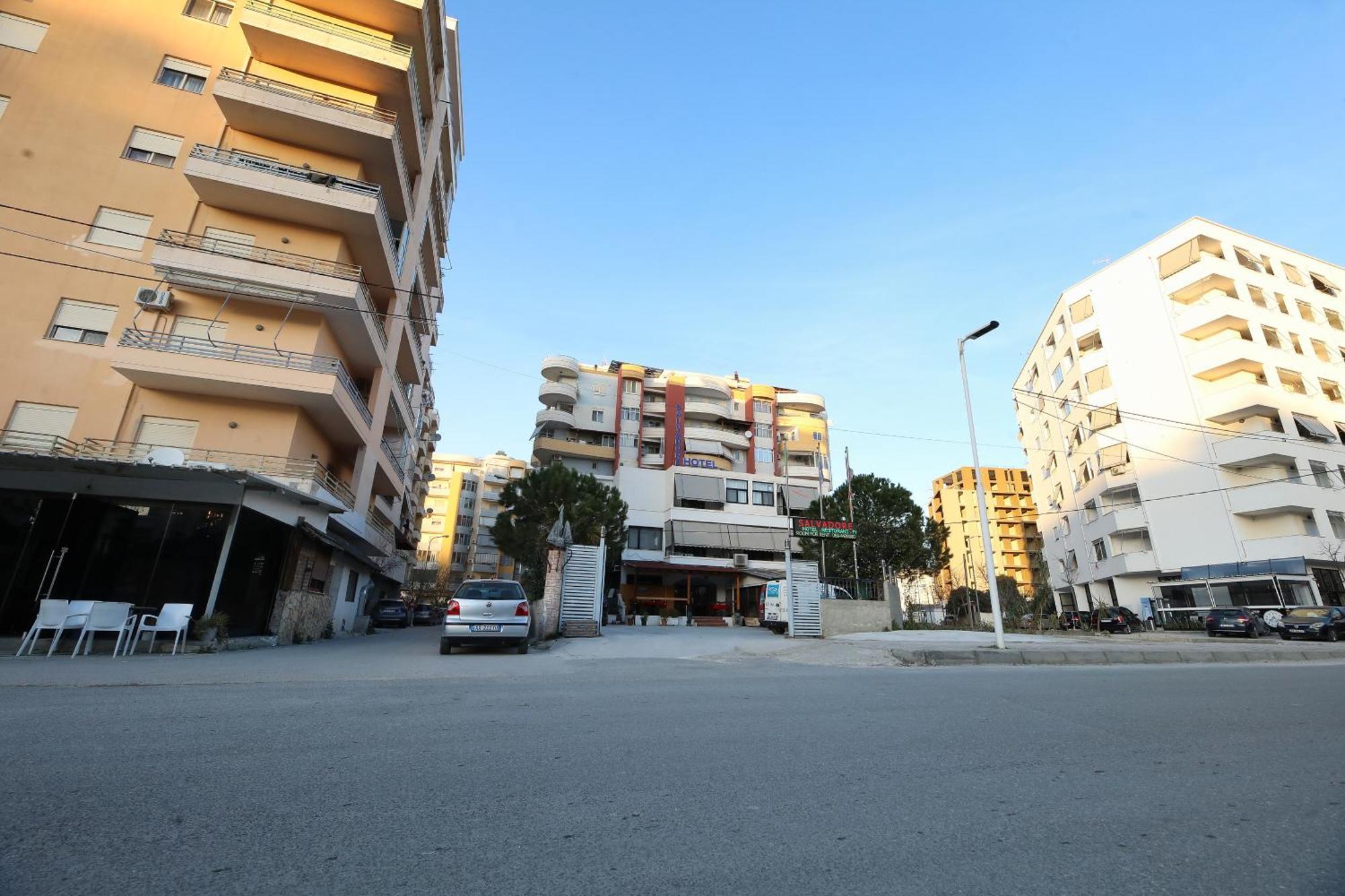 Hotel Salvadore Vlorë Exterior foto